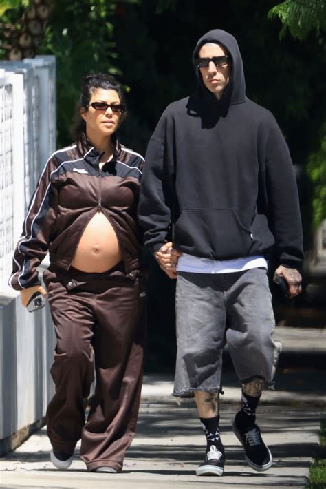 Kourtney Kardashian Gives Birth to Baby No. 4, Welcomes First .